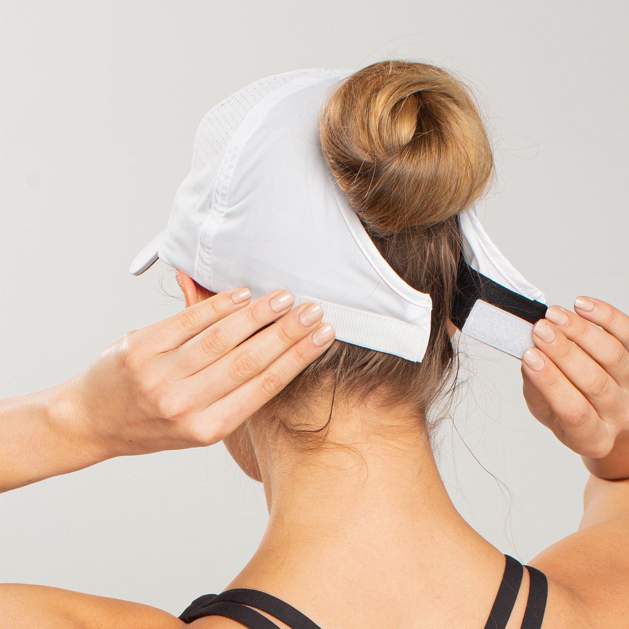 pickleball set. womans pickleball hat, ponytail hat